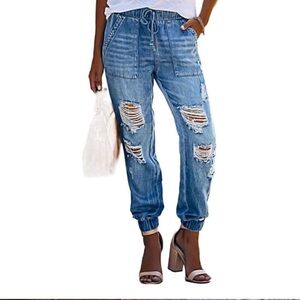 Indigo Rein Distressed Denim Joggers New w/o tags, size L